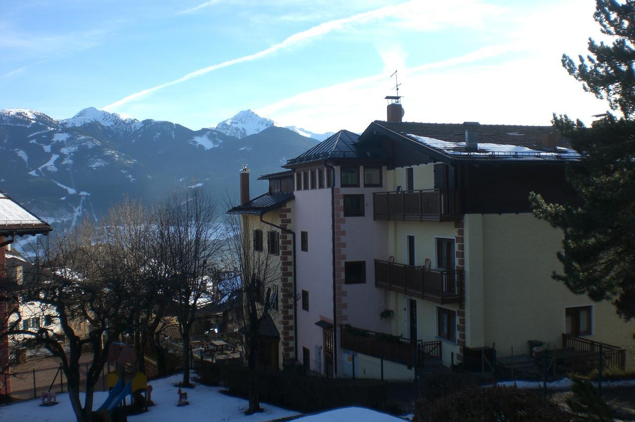 Albergo Pensione Serenetta วาเรนา ภายนอก รูปภาพ